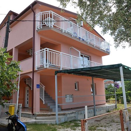 Apartmani Ramljak Marina Bagian luar foto