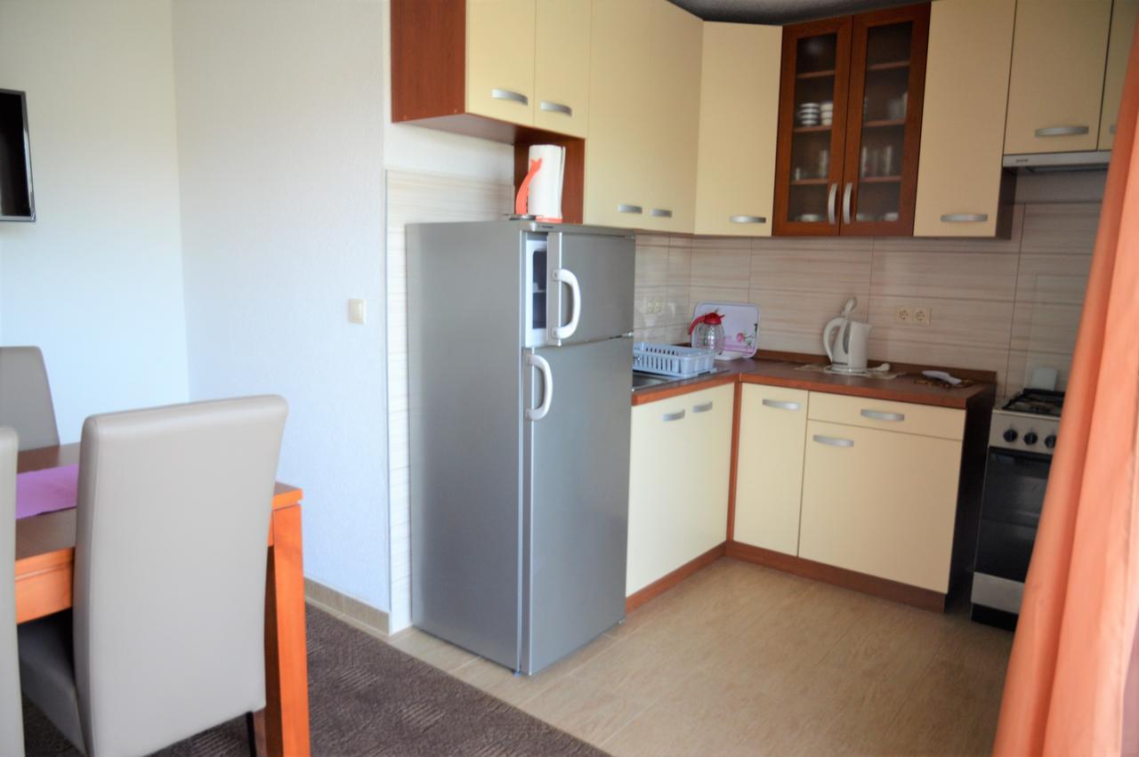 Apartmani Ramljak Marina Bagian luar foto